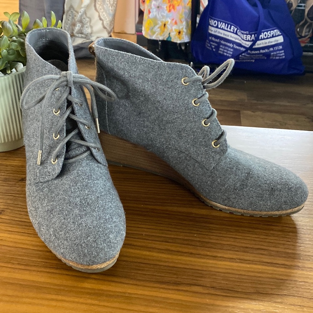 Dr Scholl’s Wedge Booties